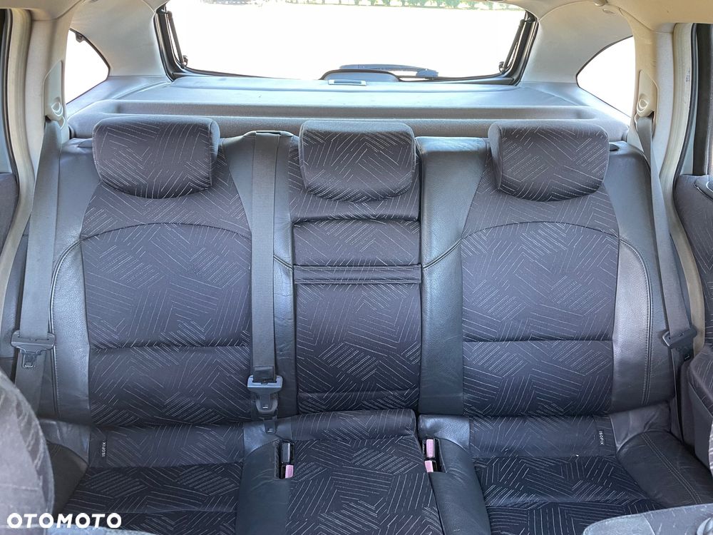 Renault Laguna 1.9 dCi Pack Dynamique - 27