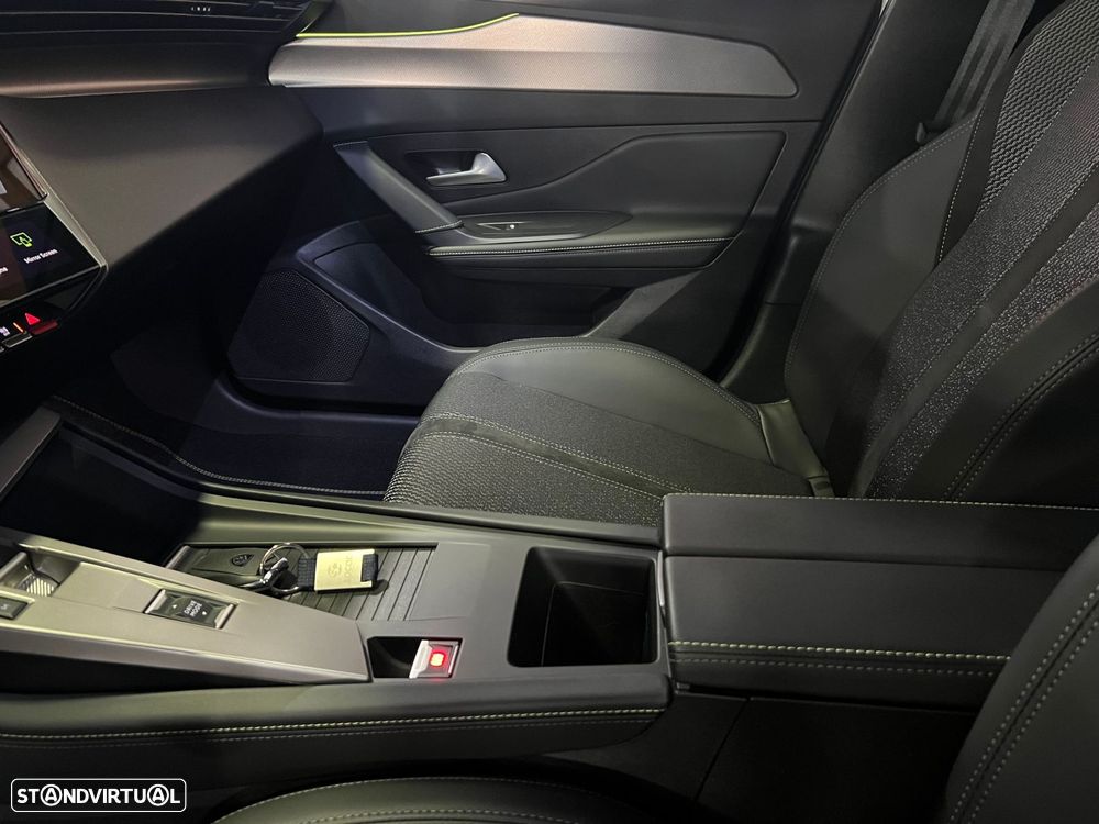 Peugeot 308 SW 1.2 Hybrid GT e-DCS6 - 14