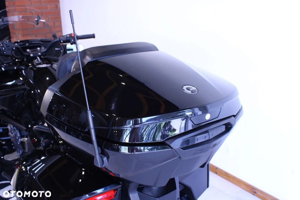 Can-Am Spyder - 35