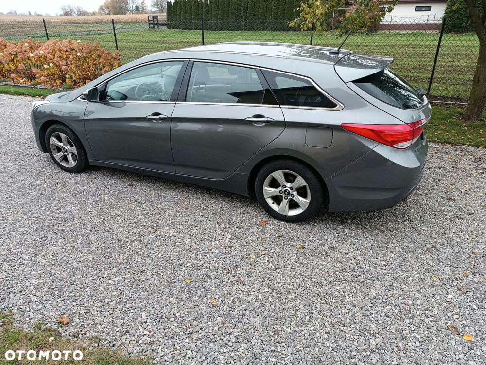 Hyundai I40