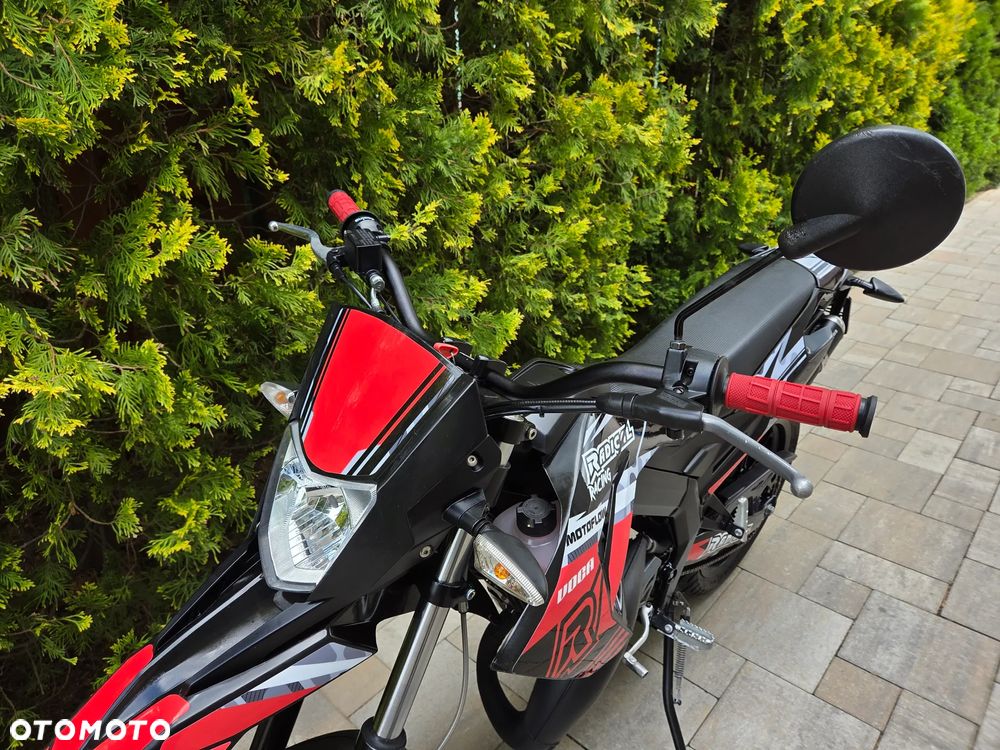 Aprilia SX - 11