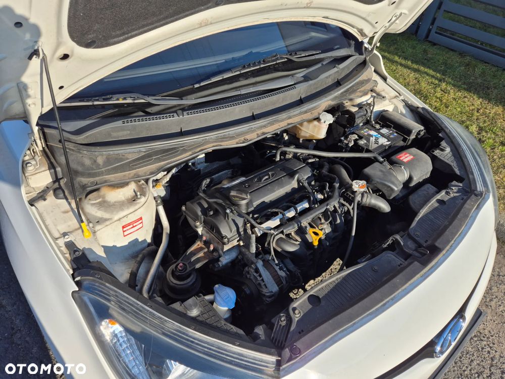 Hyundai i20 - 23
