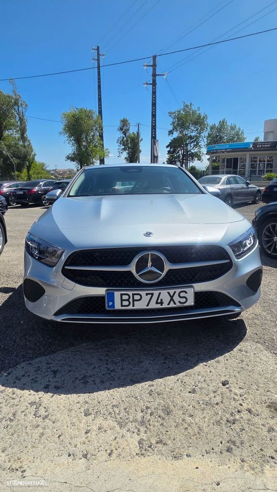 Mercedes-Benz A 200 Standard - 2