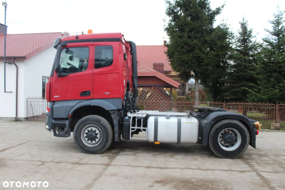 Mercedes-Benz AROCS 1851 z Niemiec 4x4 - 3