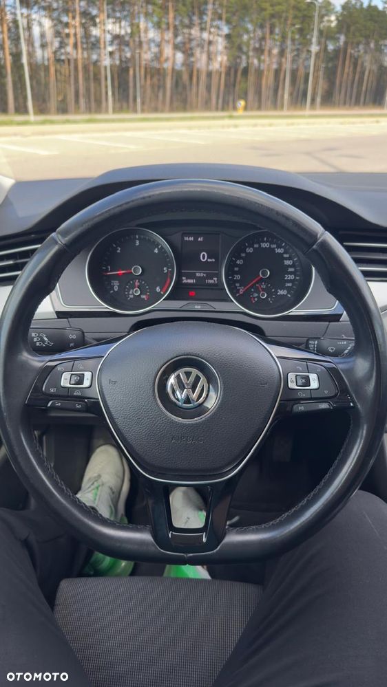 Volkswagen Passat ver-2-0-tdi-bluemotion-technology-comfortline - 20