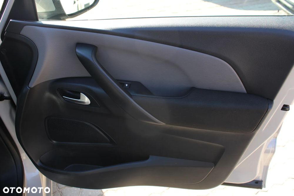Citroën C4 Picasso - 21