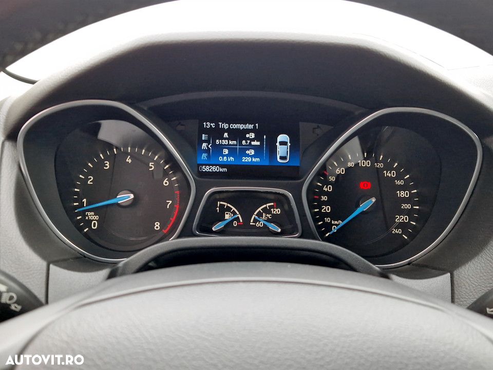 Ford Focus 1.0 EcoBoost Active - 18