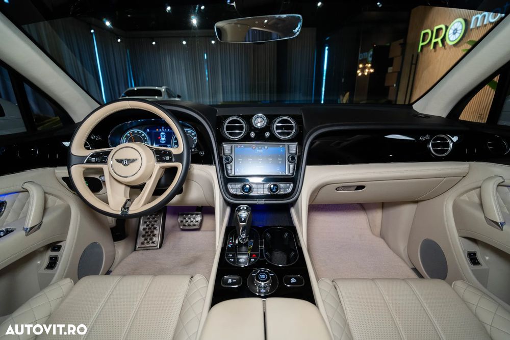 Bentley Bentayga - 12