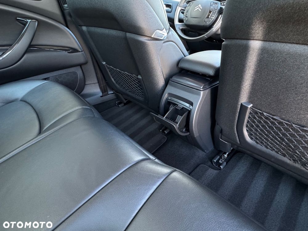 Citroën C5 2.0 HDi Exclusive - 22