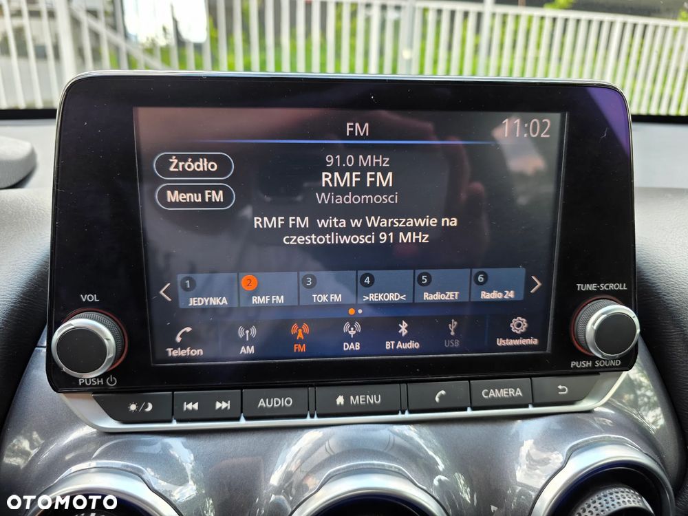Nissan Juke 1.0 DIG-T Kiiro - 12
