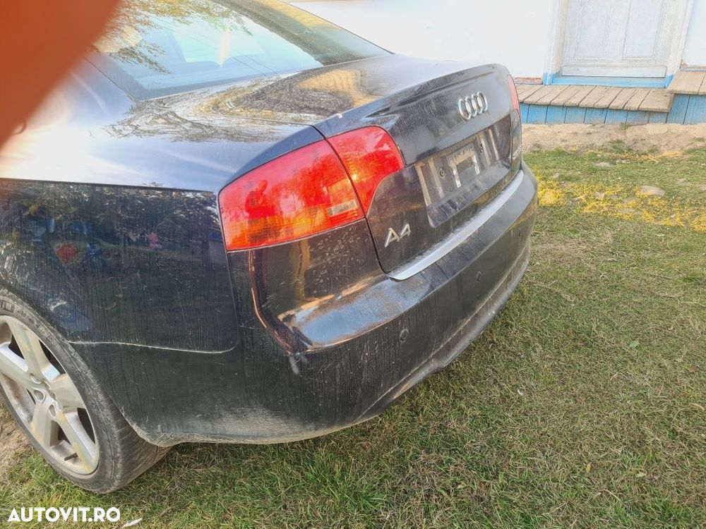 Portbagaj S-line Audi A4 B7 - 1