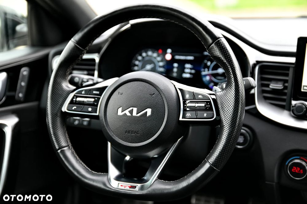 Kia ProCeed 1.5 T-GDI DCT7 OPF GT LINE - 33