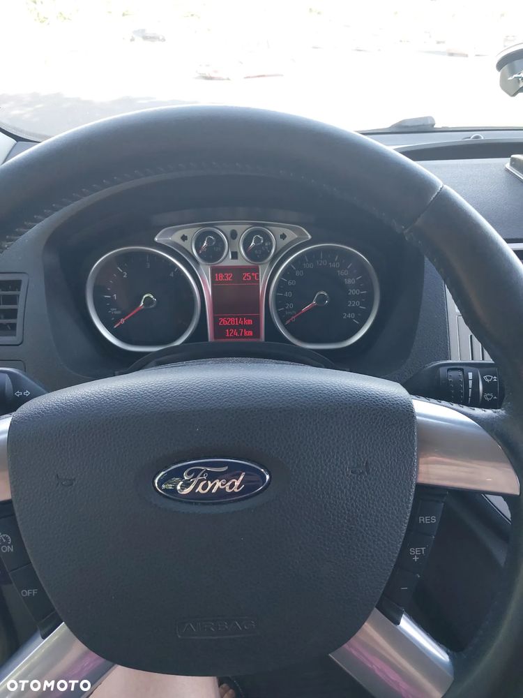 Ford Kuga 2.0 TDCi Individual MPS6 - 9