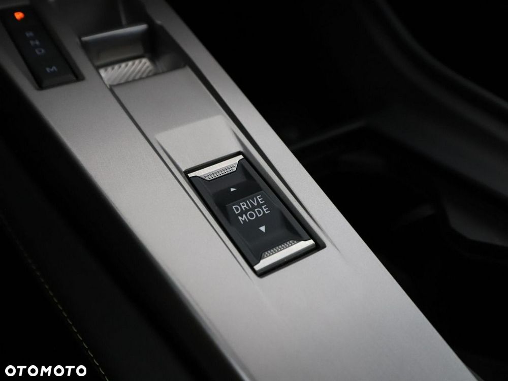 Peugeot 408 1.2 PureTech mHEV GT S&S e-DCS6 - 33