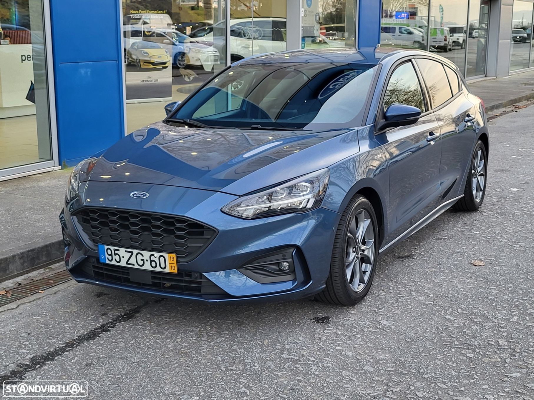 Ford Focus 1.0 EcoBoost ST-Line X - 1