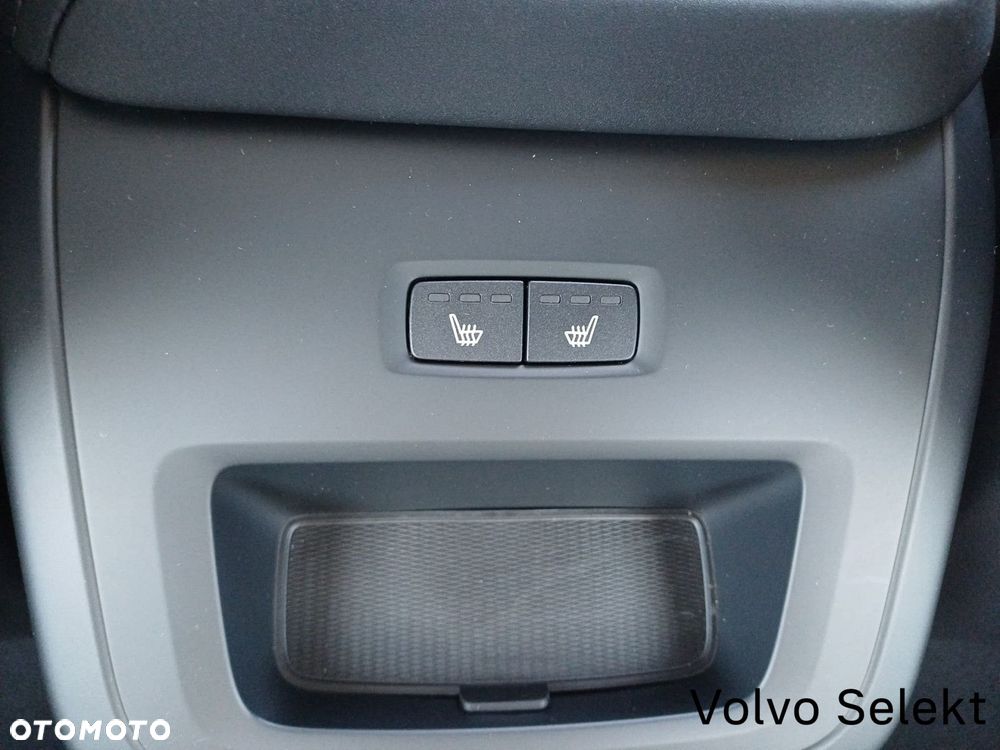 Volvo XC 60 2025