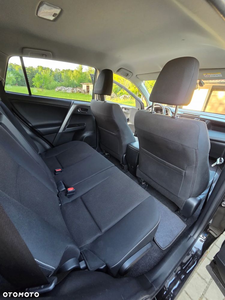 Toyota RAV4 2.0 D-4D 4x2 Start-Stop Edition-S - 19