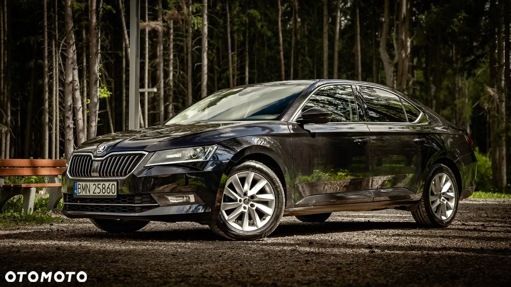 Skoda Superb 2.0 TDI 4x4 Ambition DSG - 1