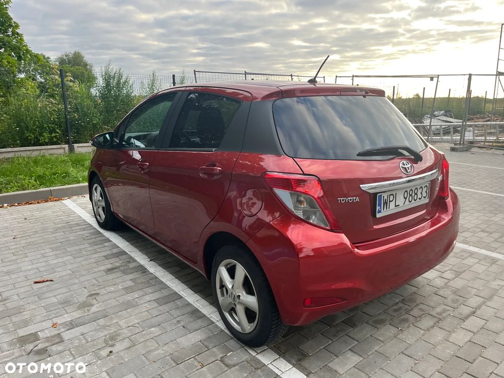 Toyota Yaris 1.33 VVT-i Edition 2014 - 5