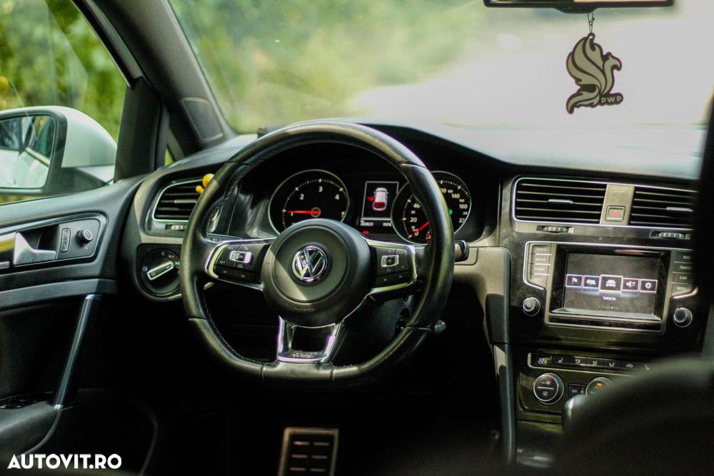 Volkswagen Golf 2.0 TDI DPF BMT DSG GTD - 10
