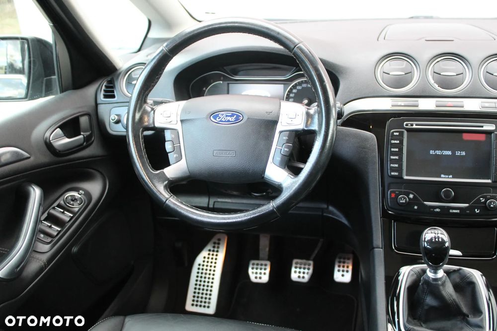 Ford S-Max - 18