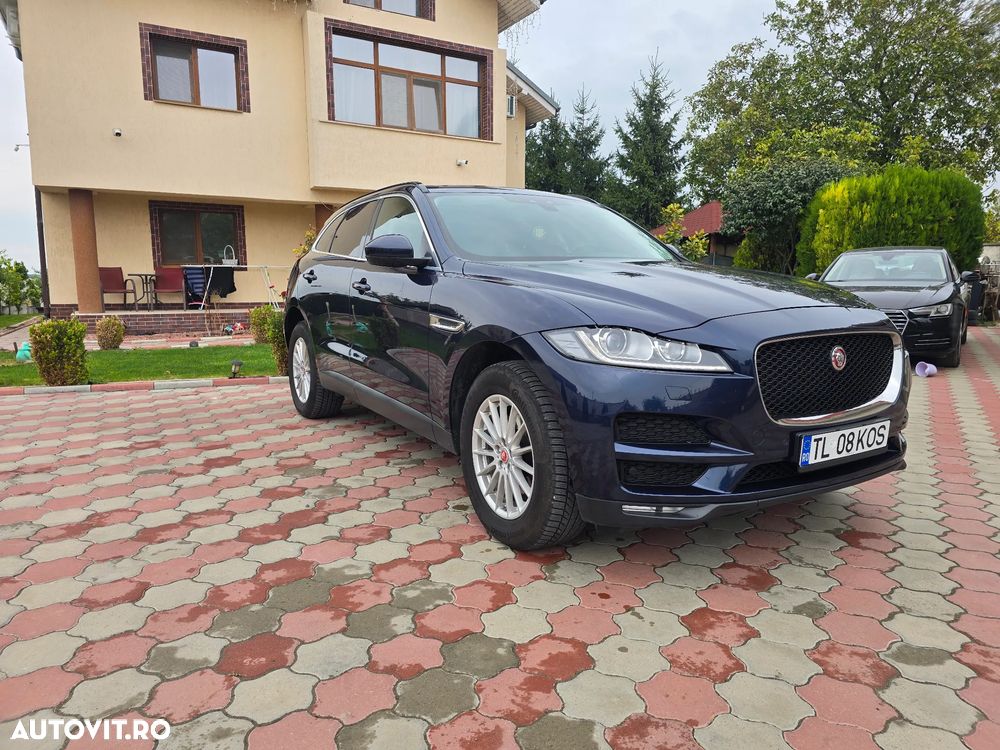 Jaguar F-Pace 2018 photo 2