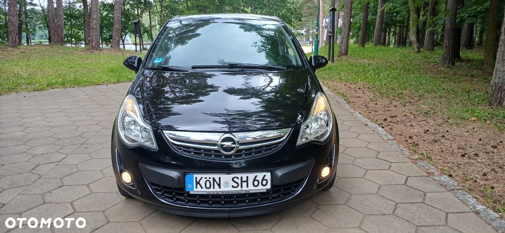 Opel Corsa 1.4 16V 150 Jahre - 6