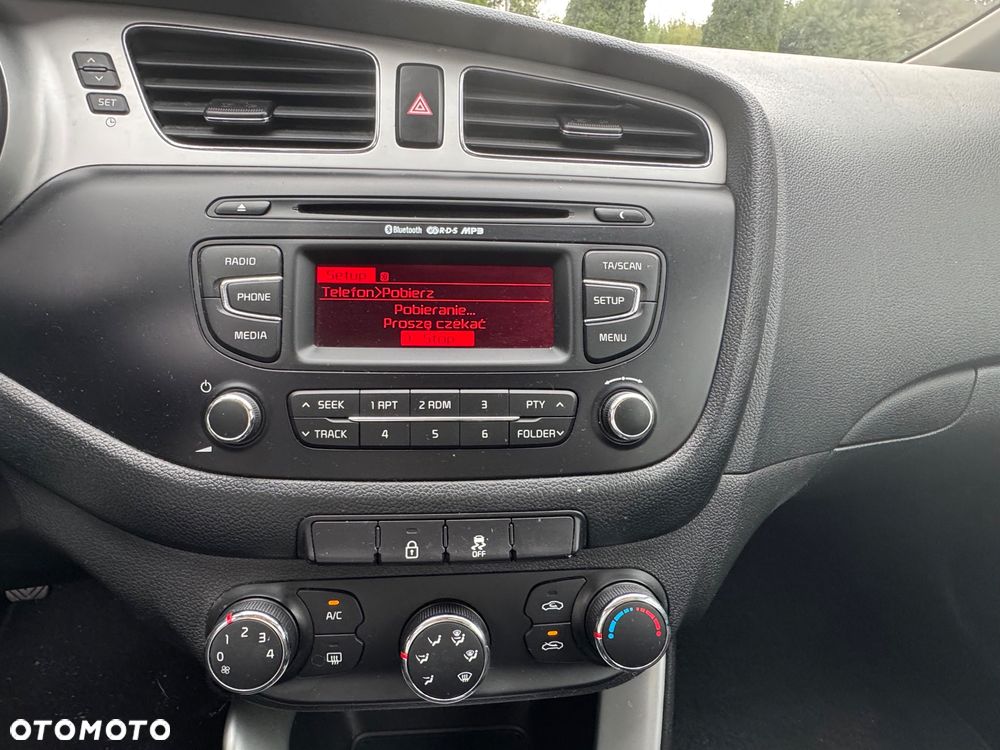 Kia Ceed - 19