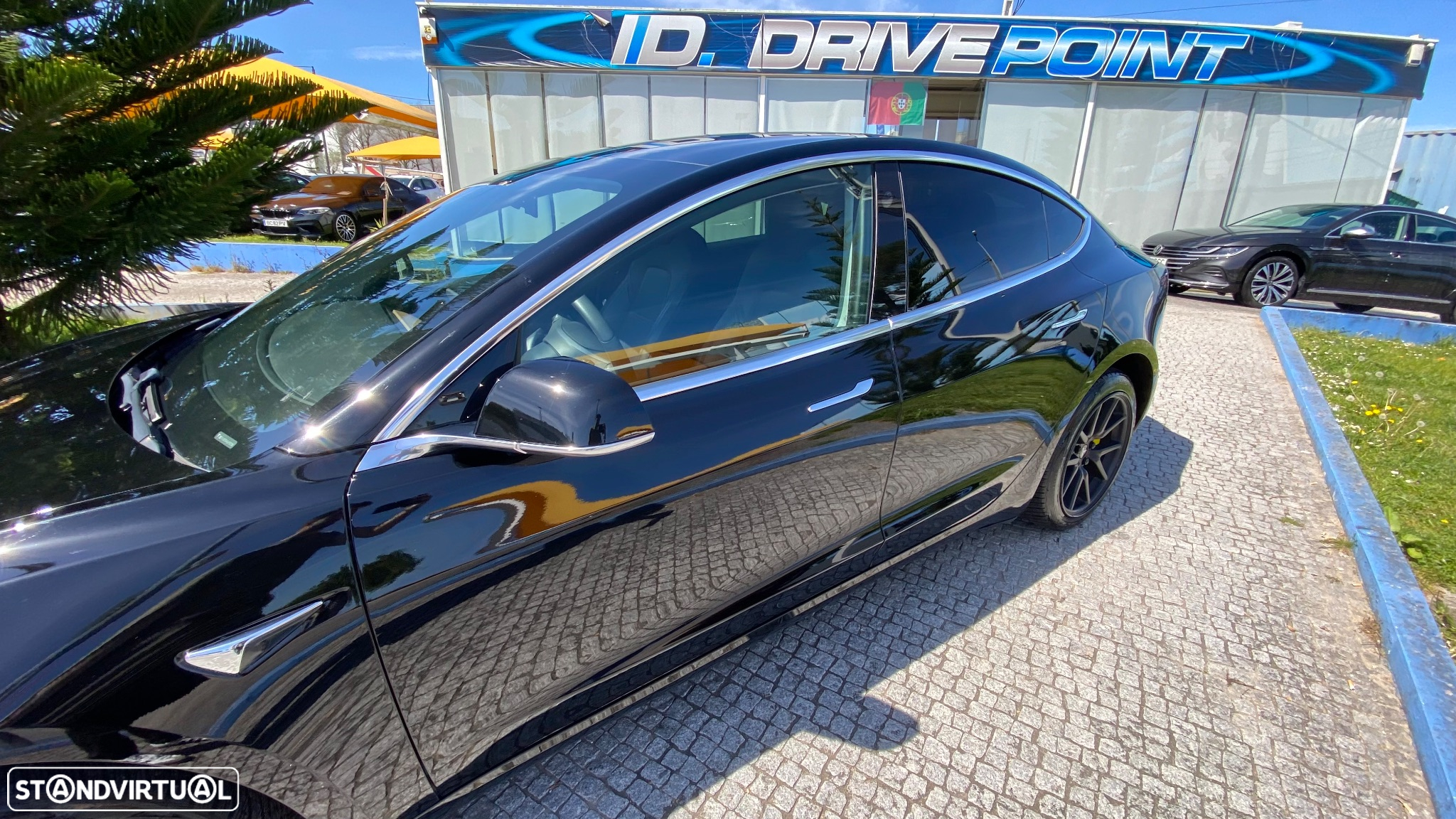 Tesla Model 3 Standard Range Plus RWD - 18