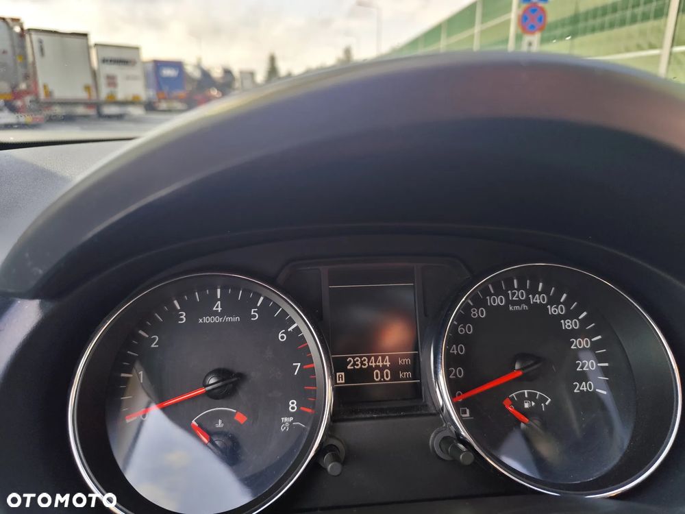 Nissan Qashqai - 9