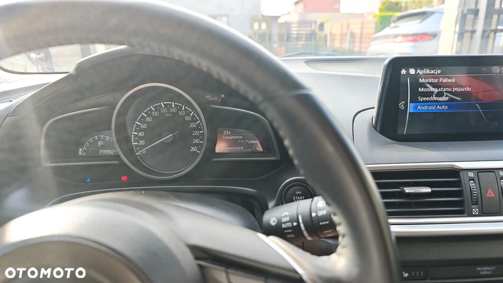 Mazda 3 2.0 Skyenergy EU6 - 12