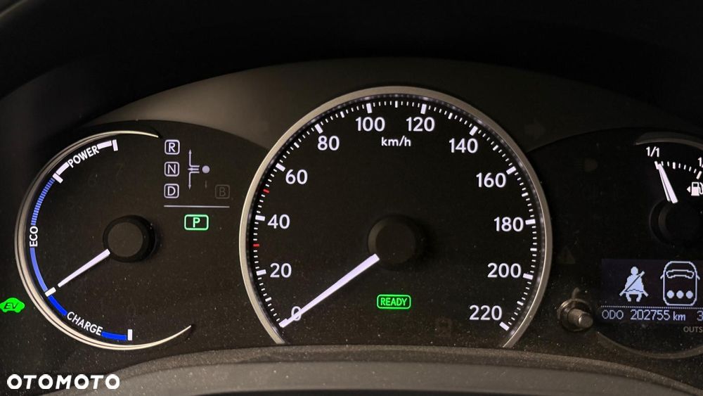 Lexus CT 200h Prestige - 8