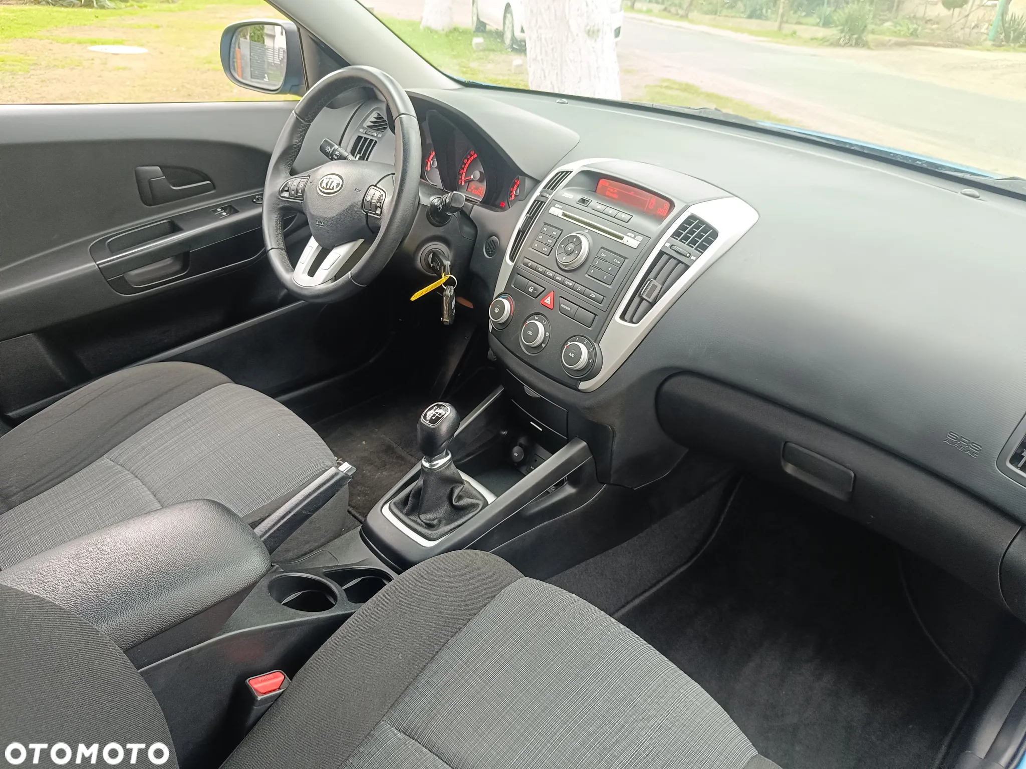 Kia Ceed 1.4 CVVT Attract - 10