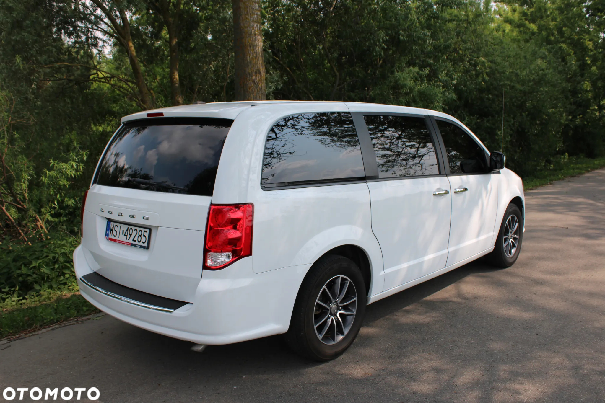Dodge Grand Caravan - 7