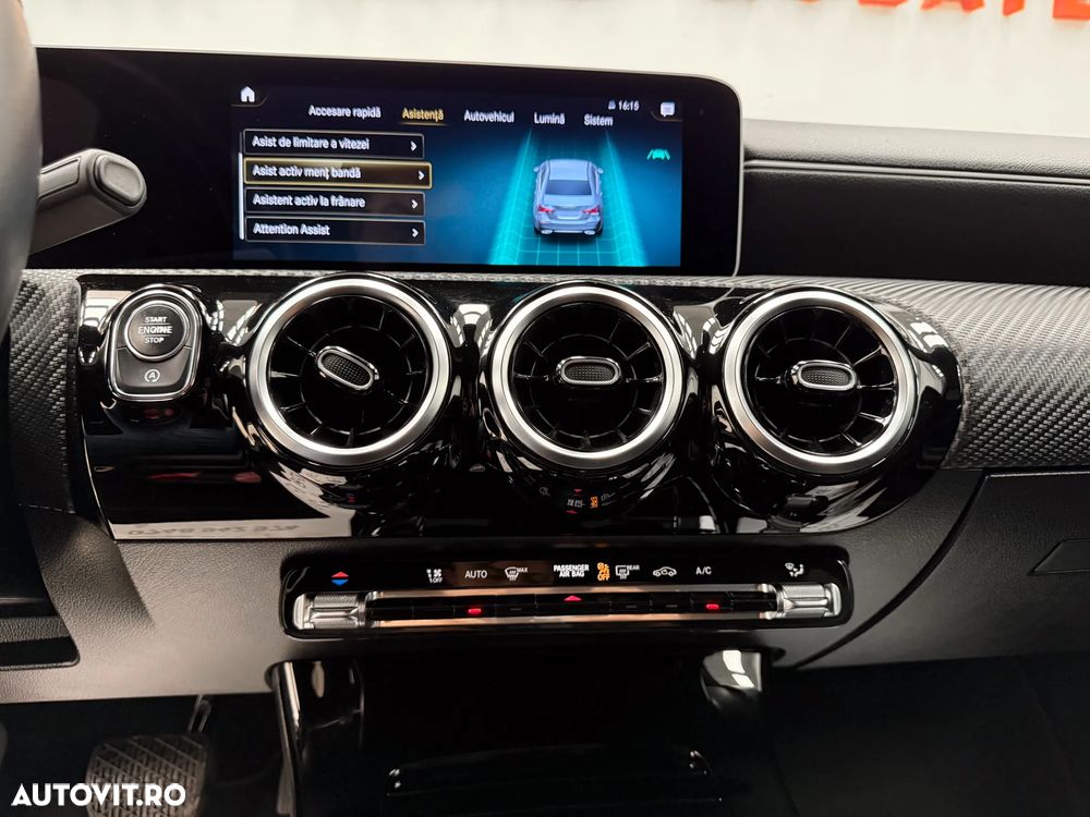 Mercedes-Benz A 180 d Sedan 7G-DCT Style - 32