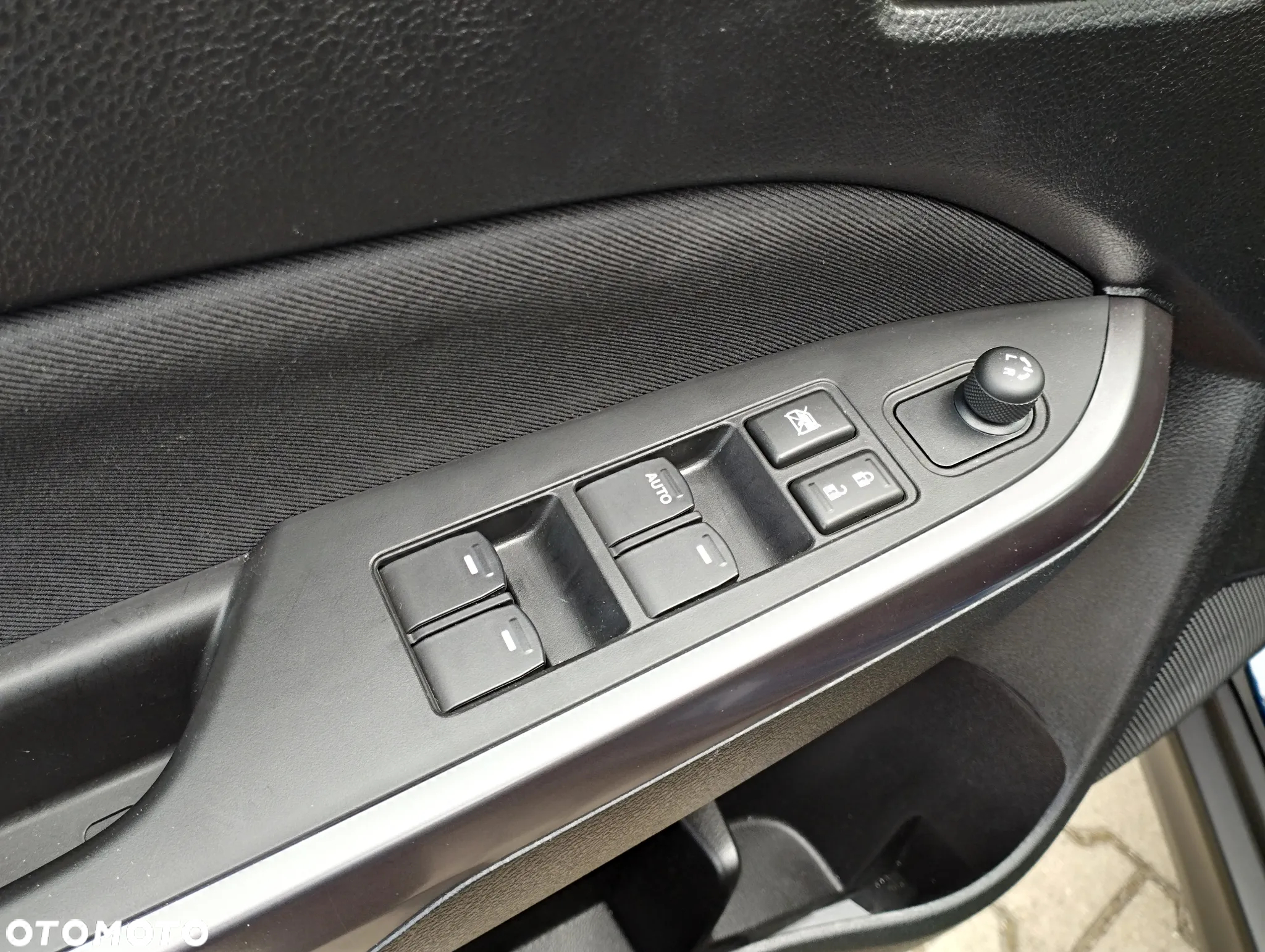 Suzuki Vitara 1.5 Strong Hybrid Premium 2WD AGS - 14
