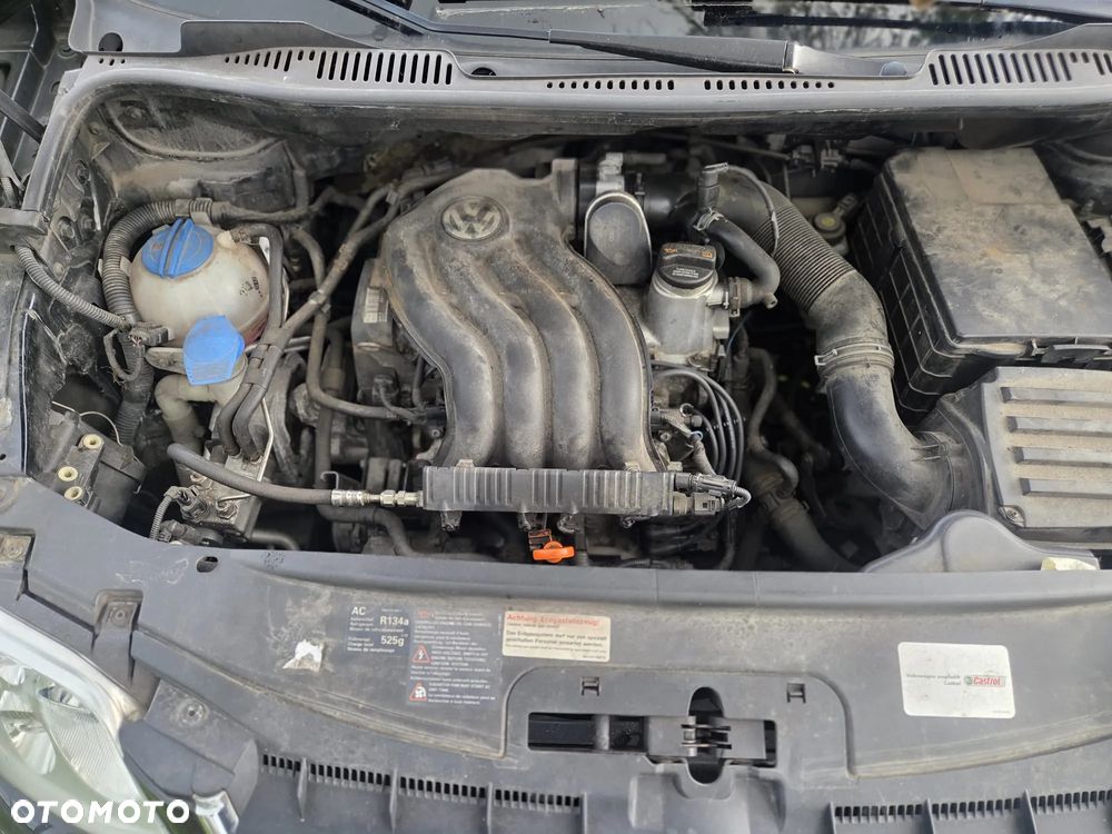 Volkswagen Touran - 13