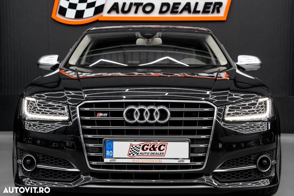 Audi S8 Plus 4.0 TFSI quattro Tiptronic - 22