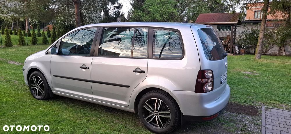 Volkswagen Touran 1.9 TDI DPF Conceptline - 29