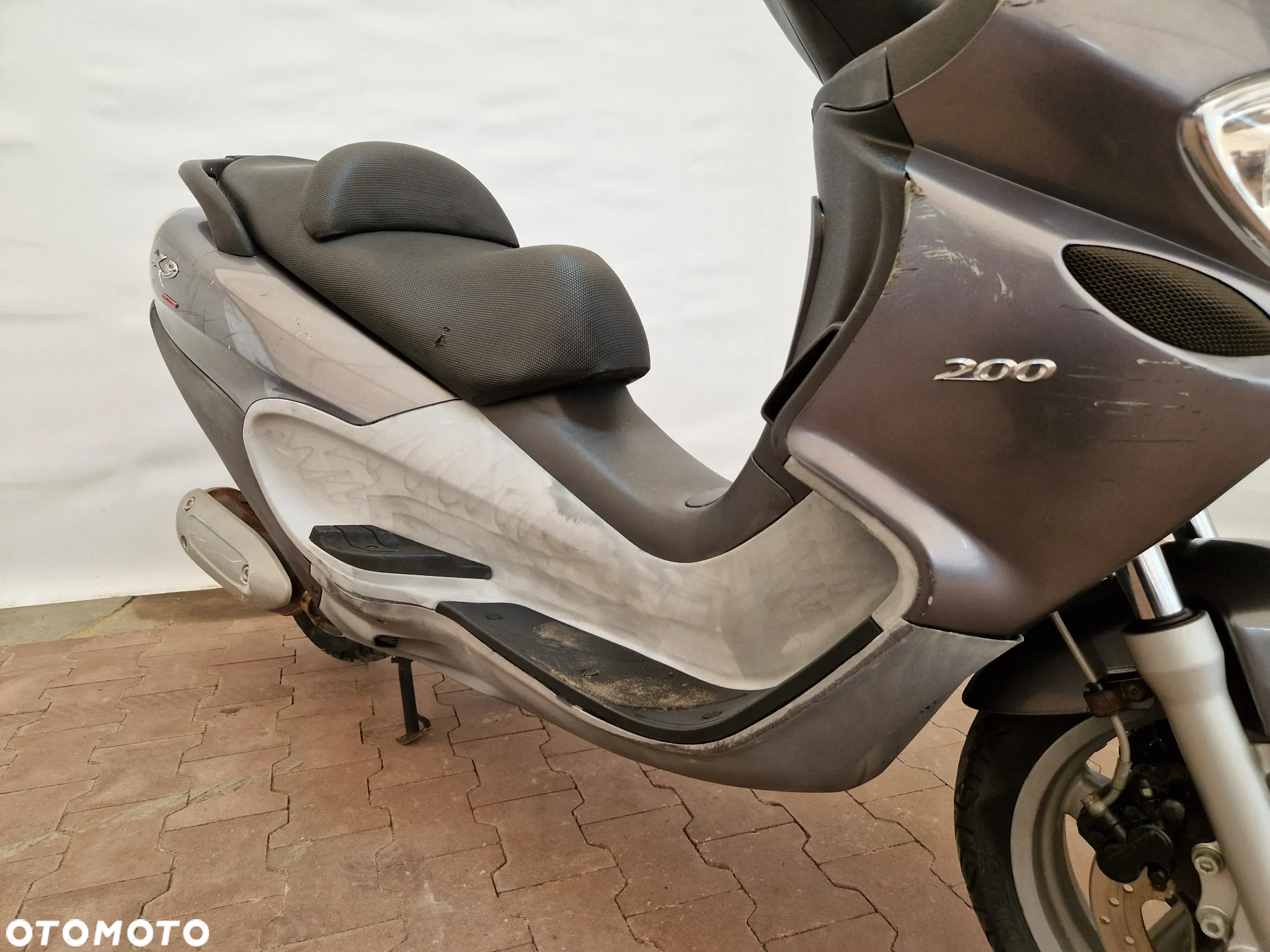 Piaggio X9 - 21