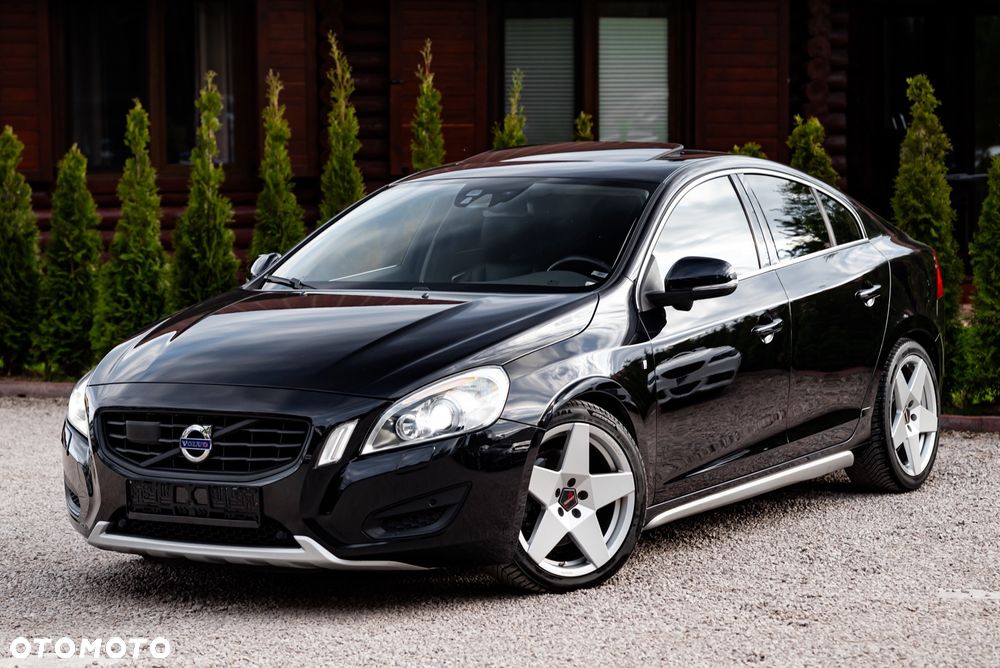 Volvo S60 D5 AWD Geartronic RDesign - 2