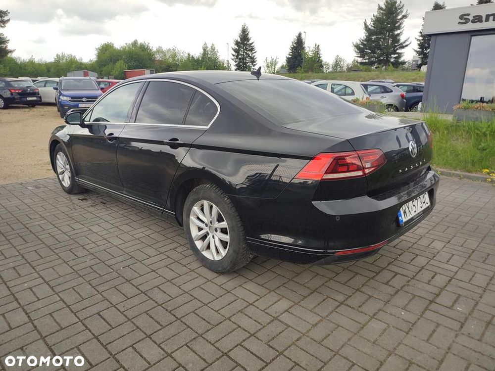 Volkswagen Passat 1.5 TSI EVO Business DSG - 5