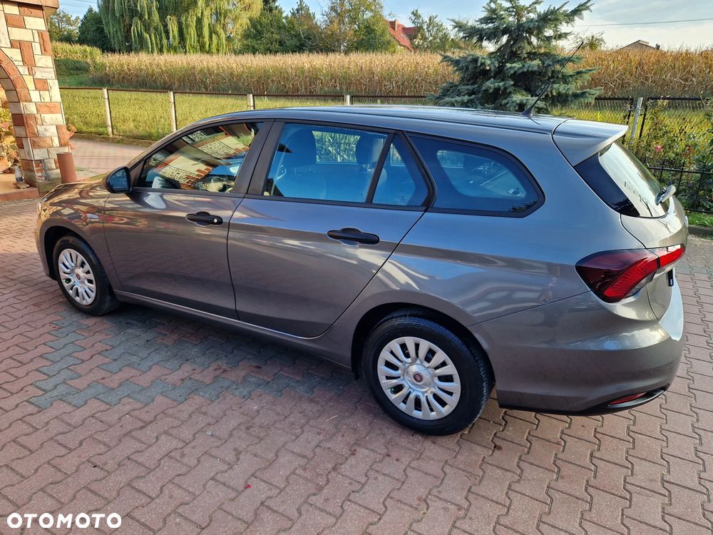 Fiat Tipo 1.4 16v Easy - 32