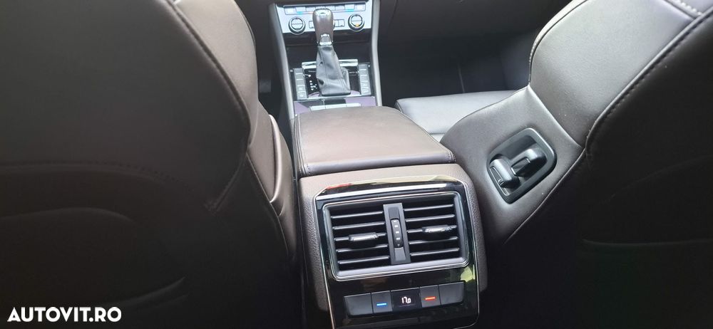 Skoda Superb 2.0 TDI DSG L&K - 15