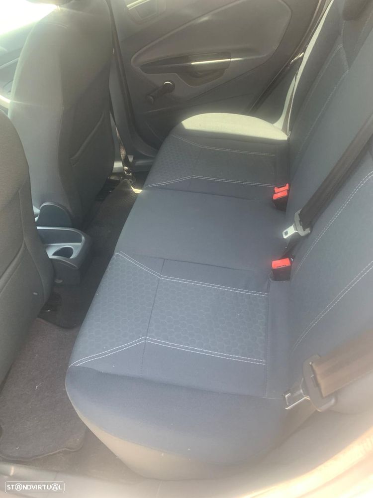 Ford Fiesta 1.25 Trend - 4