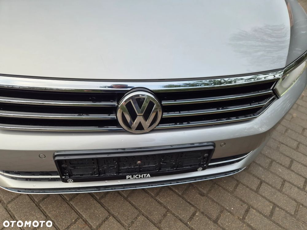 Volkswagen Passat 1.8 TSI (BlueMotion Technology) DSG Highline - 27