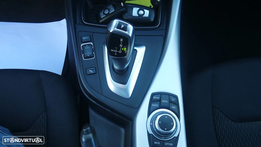 BMW 116 i Aut. Sport Line - 29