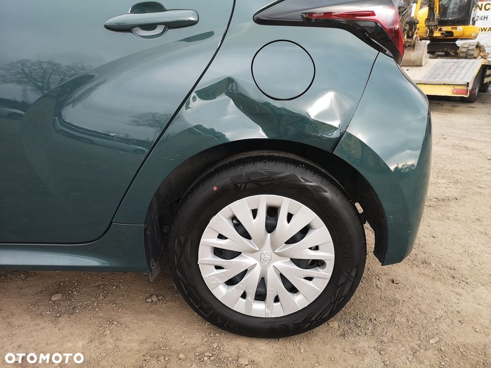 Toyota Yaris Hybrid 1.5 Premiere Edition - 34