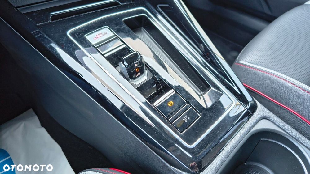 Volkswagen Golf - 36