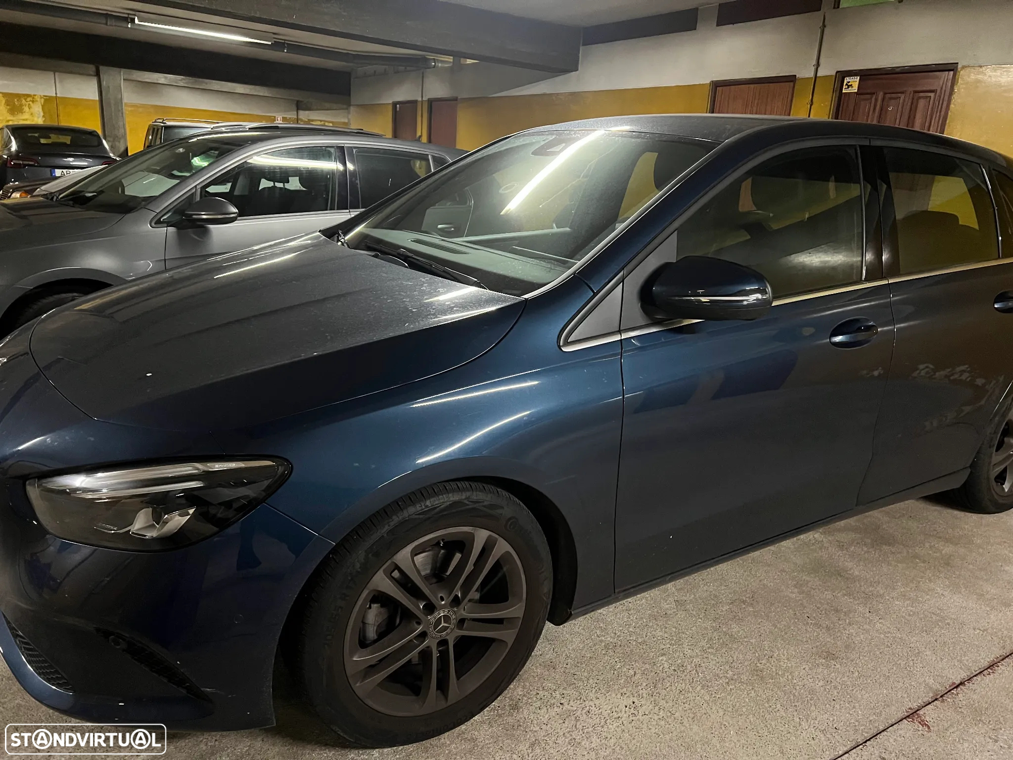 Mercedes-Benz B 180 - 2